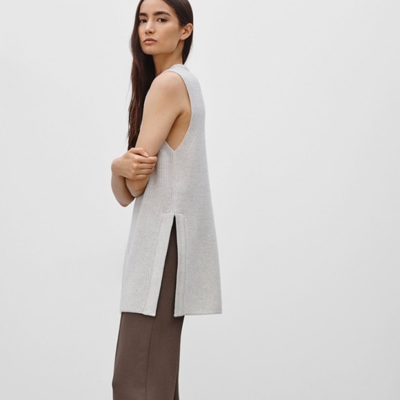 Aritzia Wilfred Palmier Sweater - Picture 2 of 5